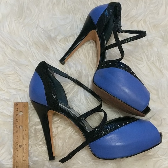 WHBM Peeptoe Heels Periwinkle & Black 8 ! - Picture 4 of 8